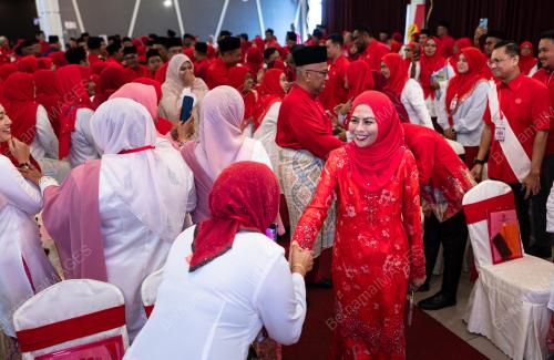 DATUK SERI DR NORAINI AHMAD