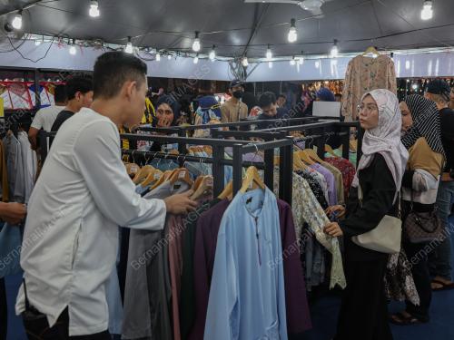 TINJAUAN PERSIAPAN SAMBUTAN HARI RAYA AIDILFITRI