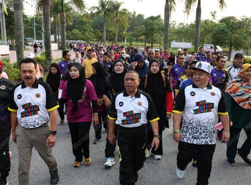 DATUK SERI SAARANI MOHAMAD 
