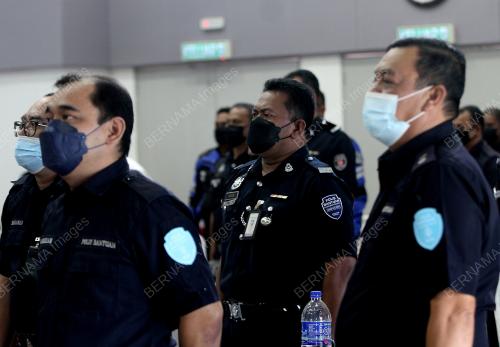 DATUK MIOR FARIDALATHRASH WAHIDt