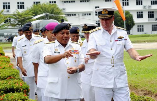 PK04_15012013_NAVY