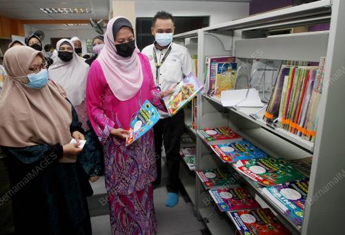 DATUK NOLEE ASHILIN MOHAMMED RADZI