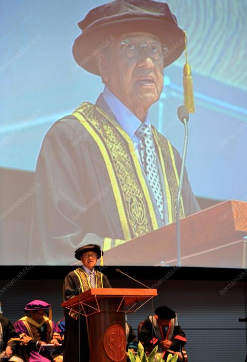 TUN DR MAHATHIR MOHAMAD