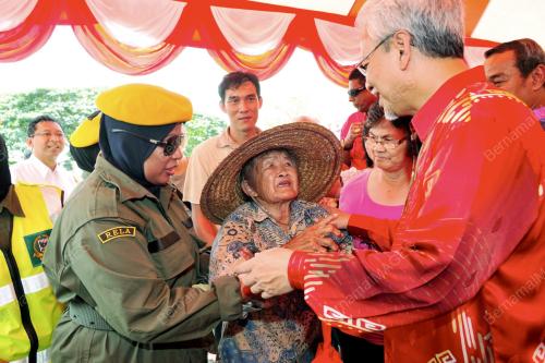 PK04_17022013_HUSNI-CNY