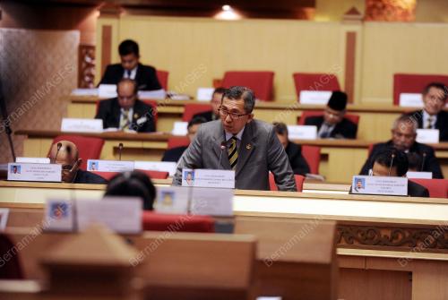 PK04_18082015_DUN_PERAK