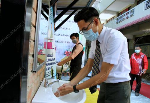 PELANCARAN HANDWASHING KIOSK