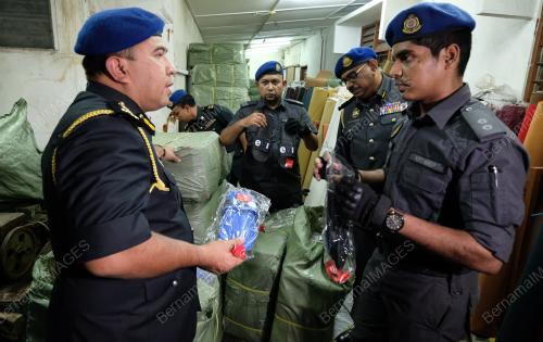OPERASI BARANG TIRUAN KPDNHEP
