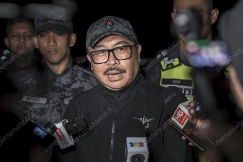 DATUK JAMES LEE