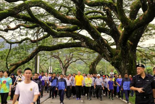 LARIAN HARI KEPUTERAAN