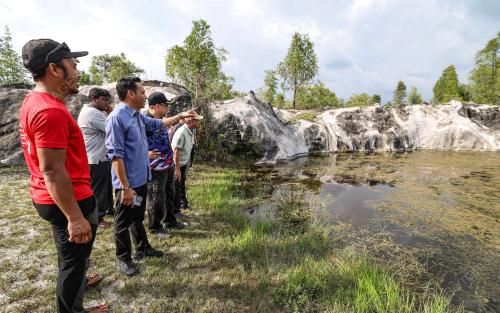 PENEMUAN FOSIL DI PERAK