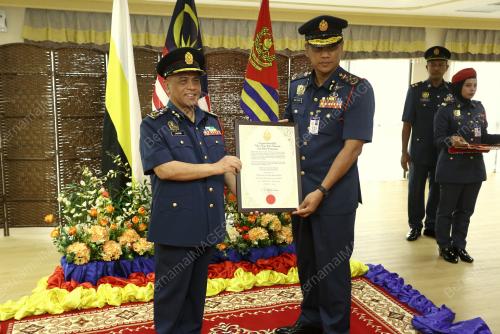 MENTERI BESAR PERAK DATUK SERI SAARANI MOHAMAD