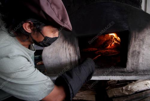 IPOH PIZZA KAYU API