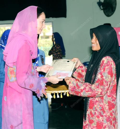 PK04_20072013_PANDU_PUTERI