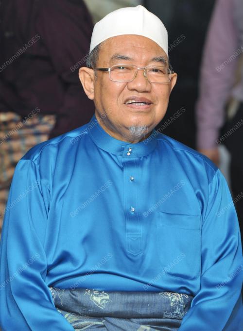 PK04_20112012_HARUSSANI