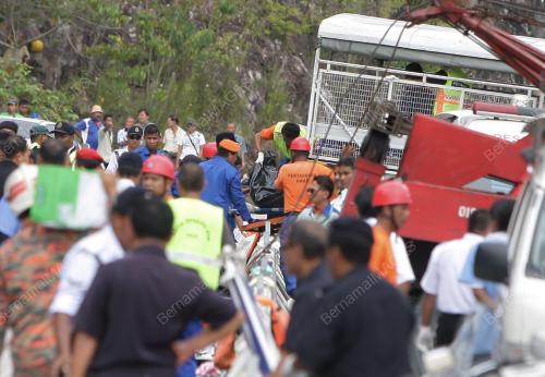 KEMALANGAN MAUT