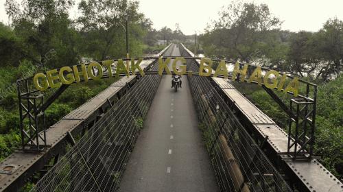 GEGHOTAK KAMPUNG BAHAGIA