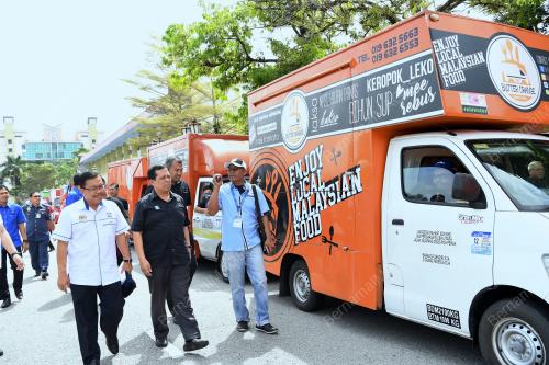 PK04_21112017_KONVOI_FOOD_TRUCK