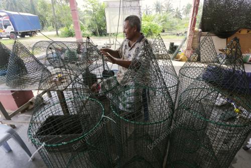 NELAYAN PASIR SALAK NOR MOHAMED SALEH
