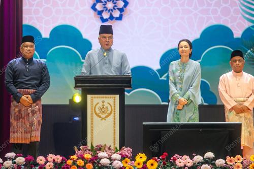 SULTAN PERAK SULTAN NAZRIN SHAH