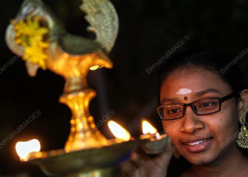 TINJAUAN SAMBUTAN DEEPAVALI