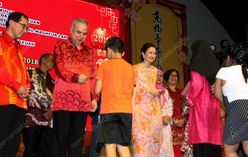 PK04_25022018_SULTAN_NAZRIN