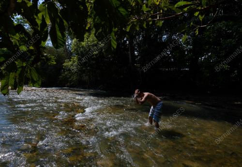 TINJAUAN PANAS DI IPOH