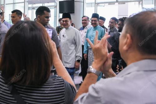DATUK SERI ANWAR IBRAHIM