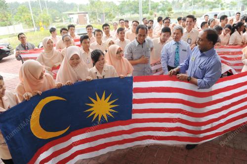 PK04_25082015_JALUR_GEMILANG