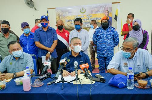 DATUK SAARANI MOHAMAD