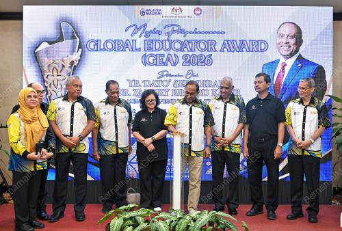 DATUK SERI DR ZAMBRY ABD KADIR