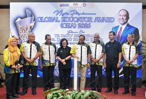 DATUK SERI DR ZAMBRY ABD KADIR