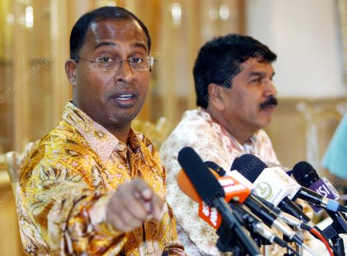ZAMBRY ABDUL KADIR