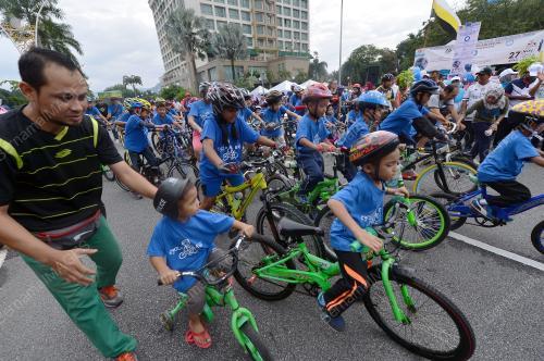PK04_27112016_CAR_FREE_DAY