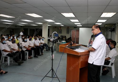 DATUK DR MAH HANG SOON