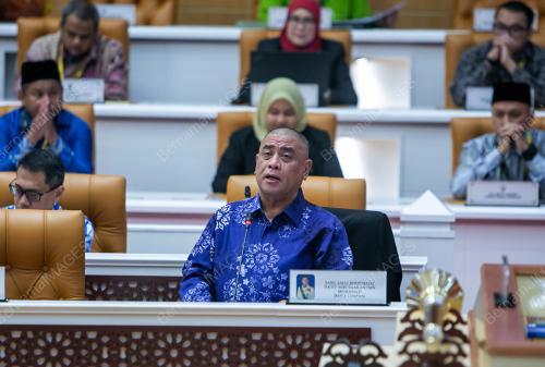 DATUK SERI SAARANI MOHAMAD
