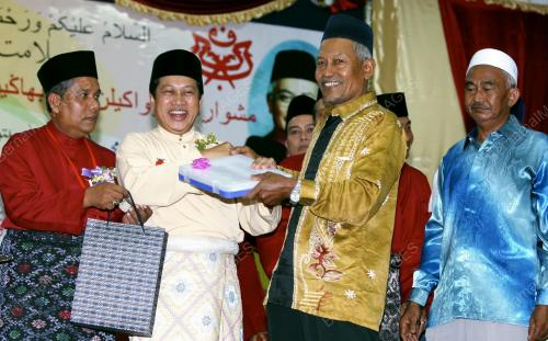 DATUK AHMAD MASLAN