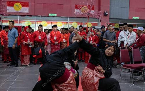 MESYUARAT UMNO BAHAGIAN BAGAN DATUK
