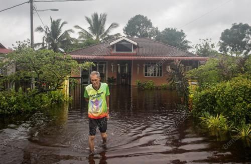 BANJIR TELUK INTAN