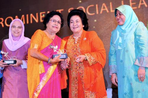 PK04_29042012_WANITA_PERAK
