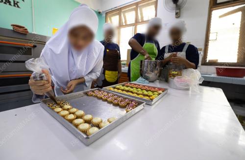 KEMAHIRAN DI PUSAT PEMULIHAN AKHLAK