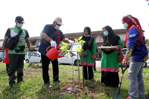 MOHD TAIP UBAH