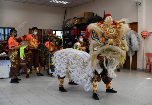 PERSIAPAN SAMBUTAN TAHUN BARU CINA