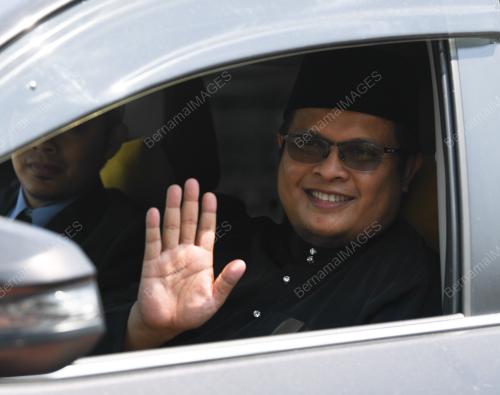 MAJLIS ANGKAT SUMPAH AHLI MESYUARAT KERAJAAN NEGERI PERAK