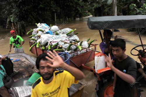 PK04_31122014_BANJIR