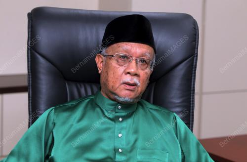 DATUK WAN ZAHIDI WAN TEH