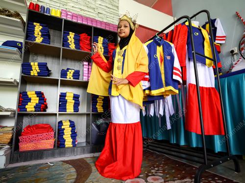 NUR ZAHRA ZULKIFLI