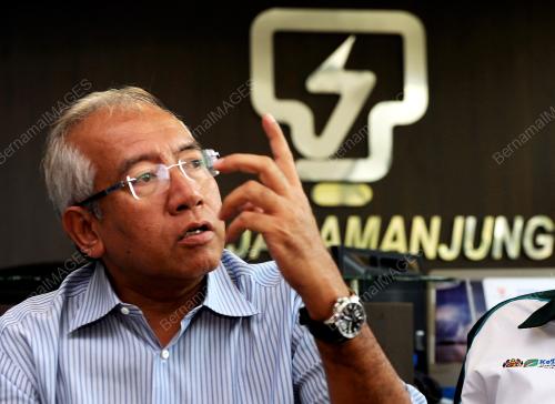 PK05_02092013_MAHDZIR_KHALID