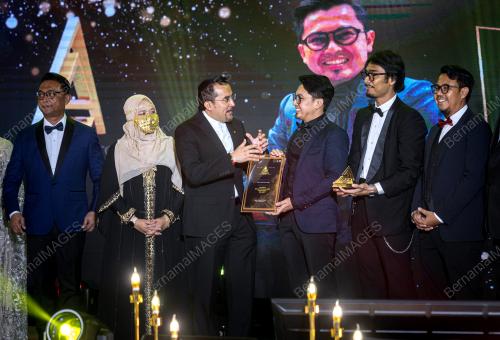 DATUK DR ASYRAF WAJDI DUSUKI