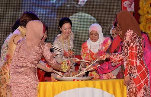 PK05_03022017_TUANKU_ZARA