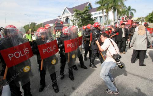 UNIT SIMPANAN PERSEKUTUAN